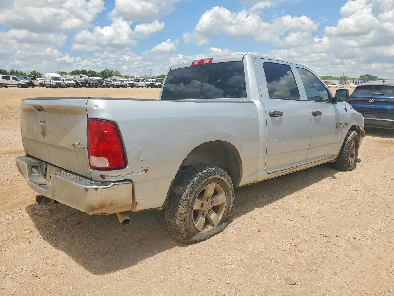 2018 Ram 1500 St - Фото 3