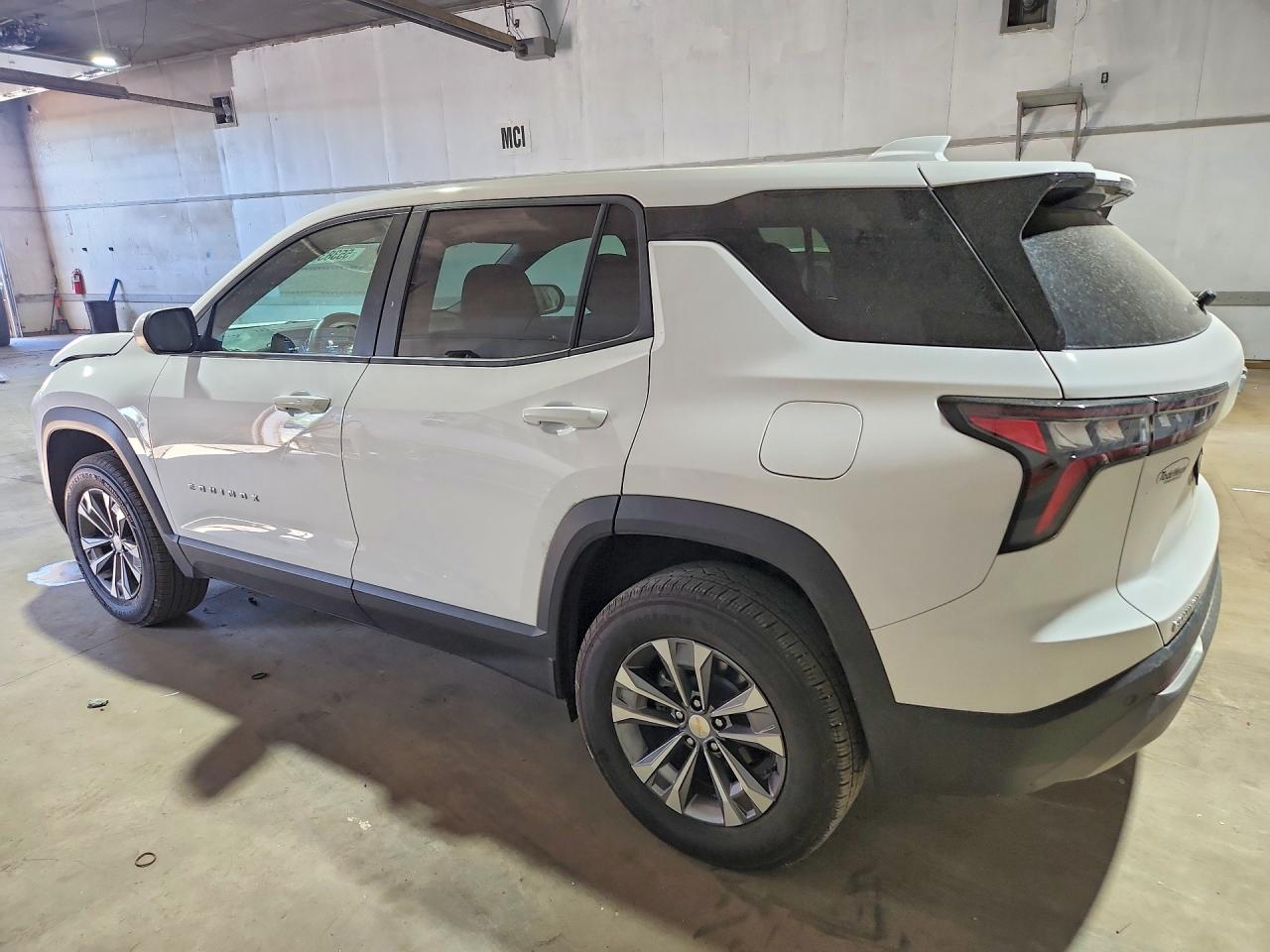 2025 Chevrolet Equinox Lt - Фото 2