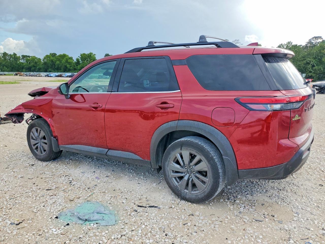 2024 Nissan Pathfinder Sv - Фото 2