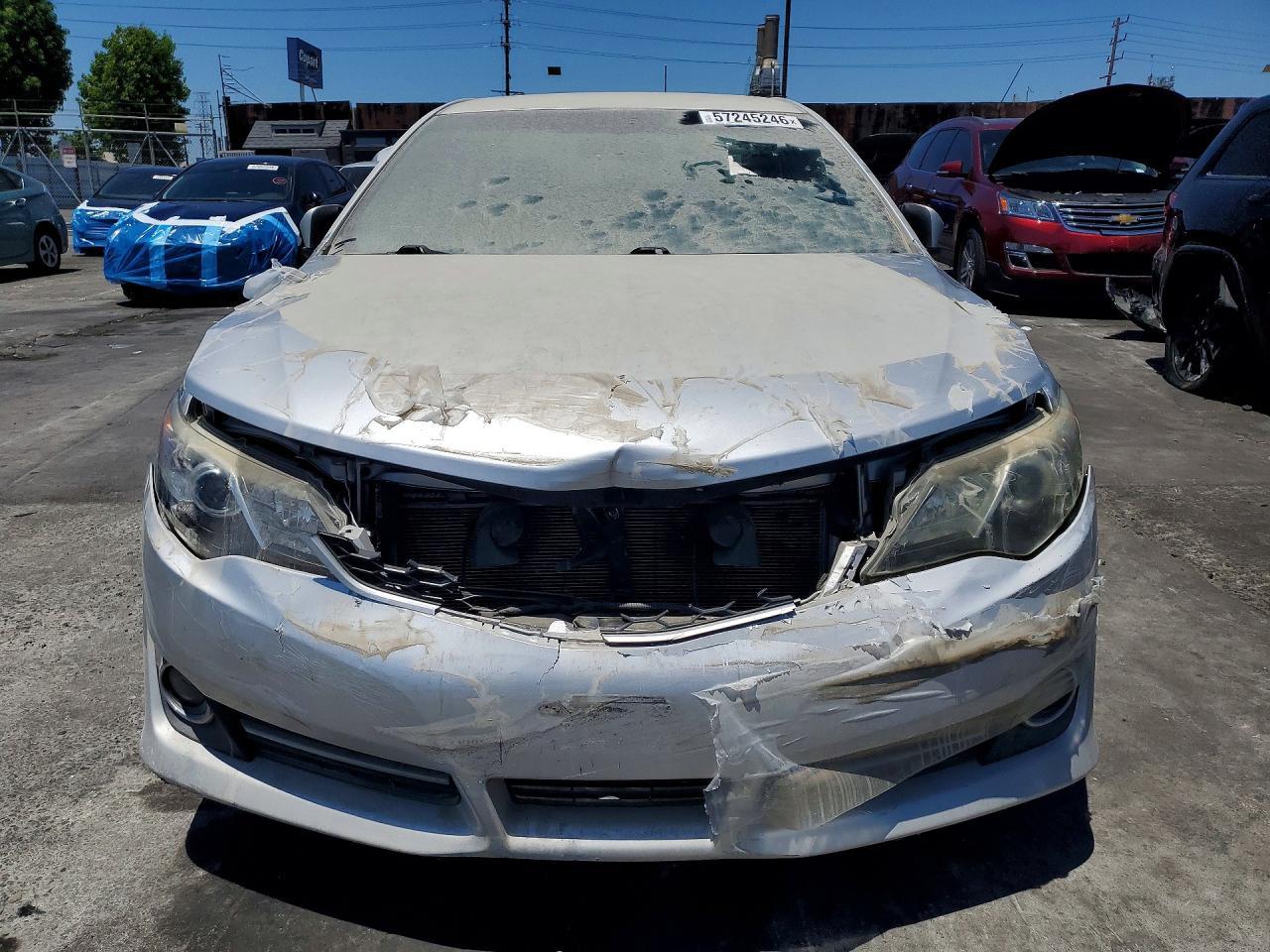 2014 Toyota Camry Se - Фото 5