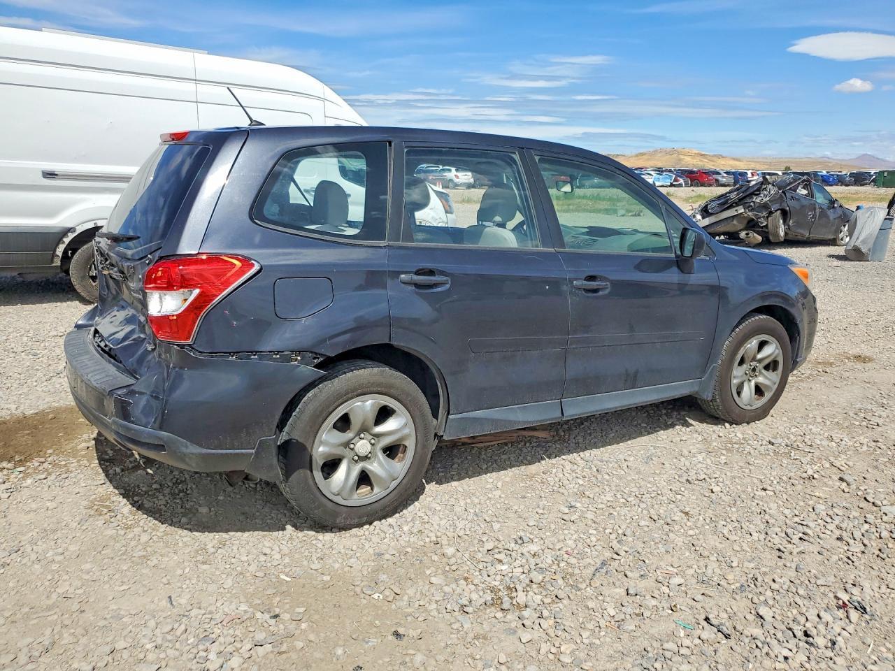 2014 Subaru Forester 2.5I - Фото 3
