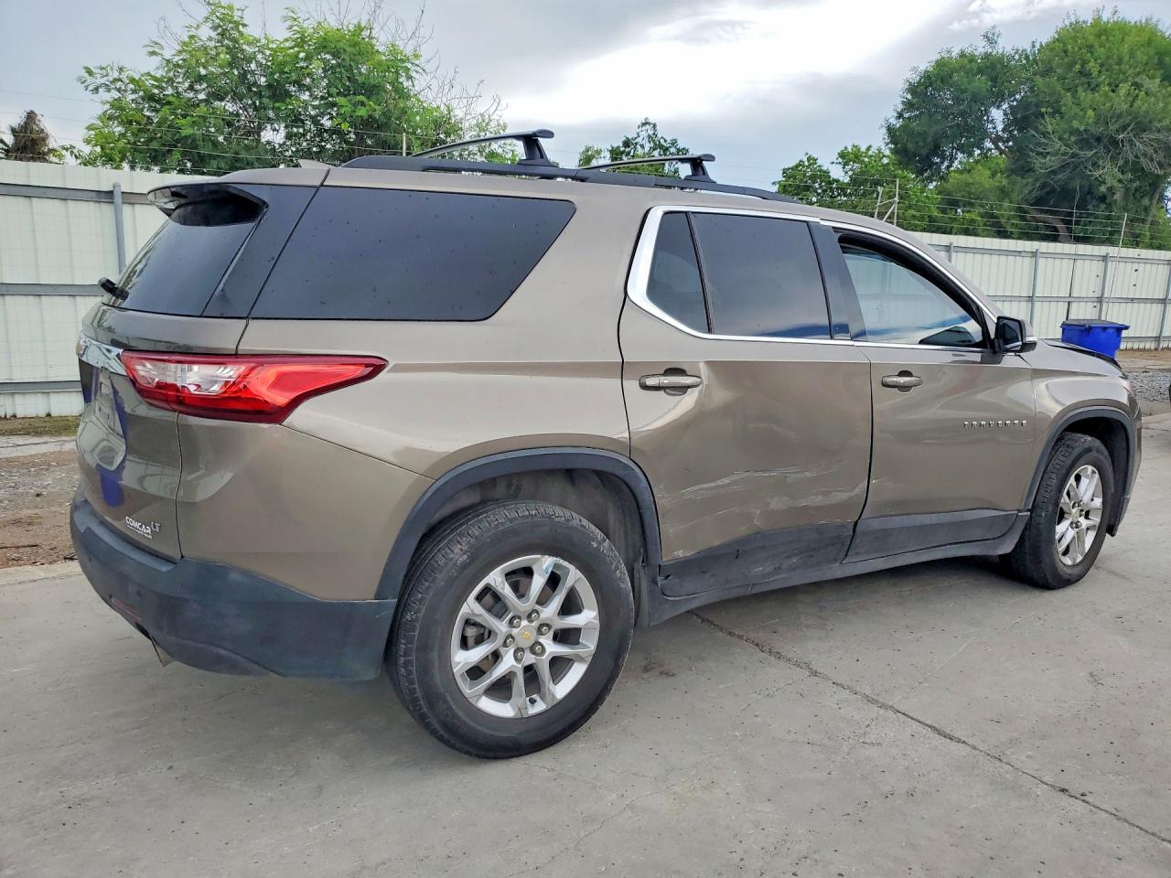 2020 Chevrolet Traverse Lt - Фото 3