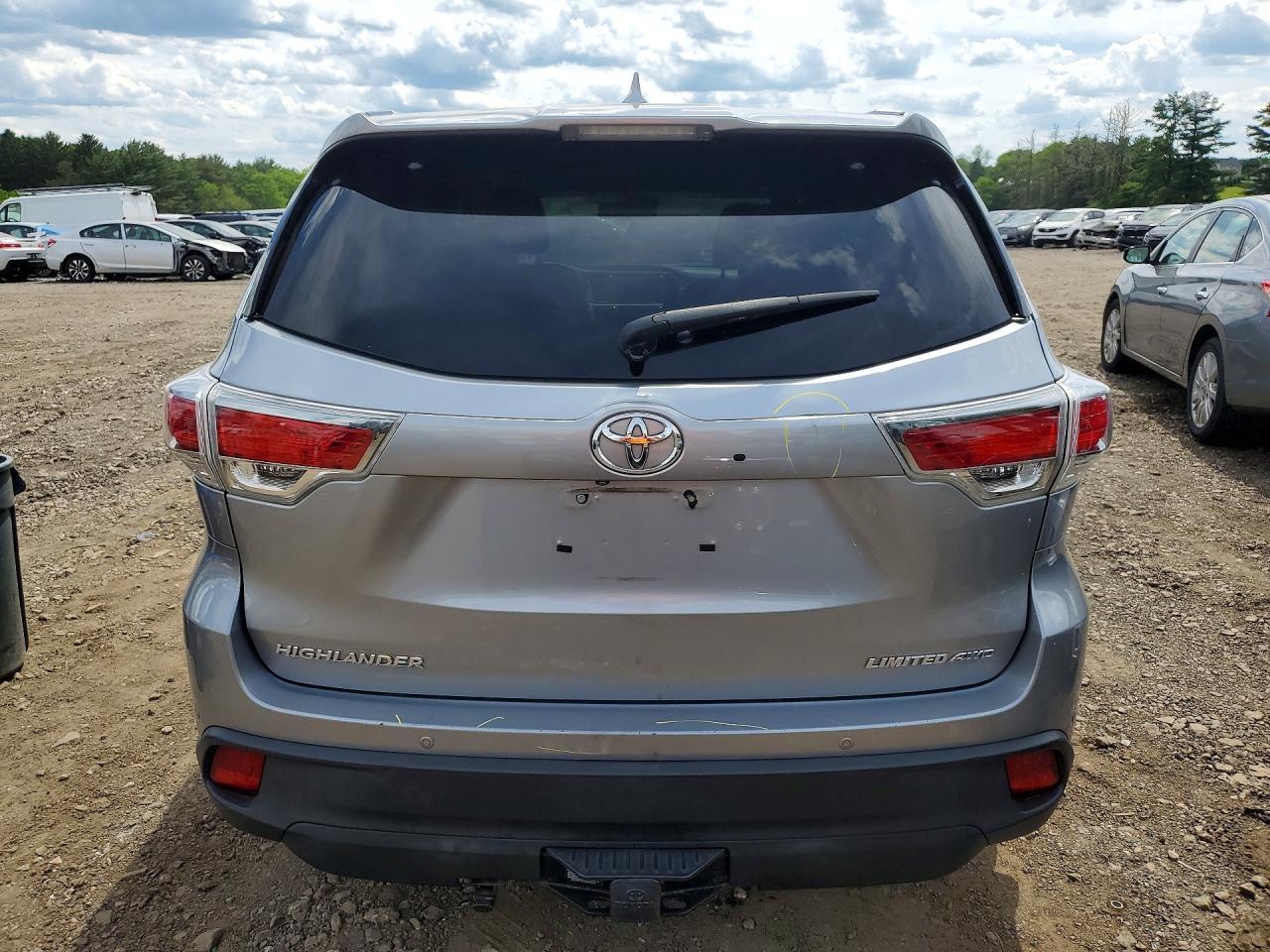 2014 Toyota Highlander Limited Platinum - Фото 6