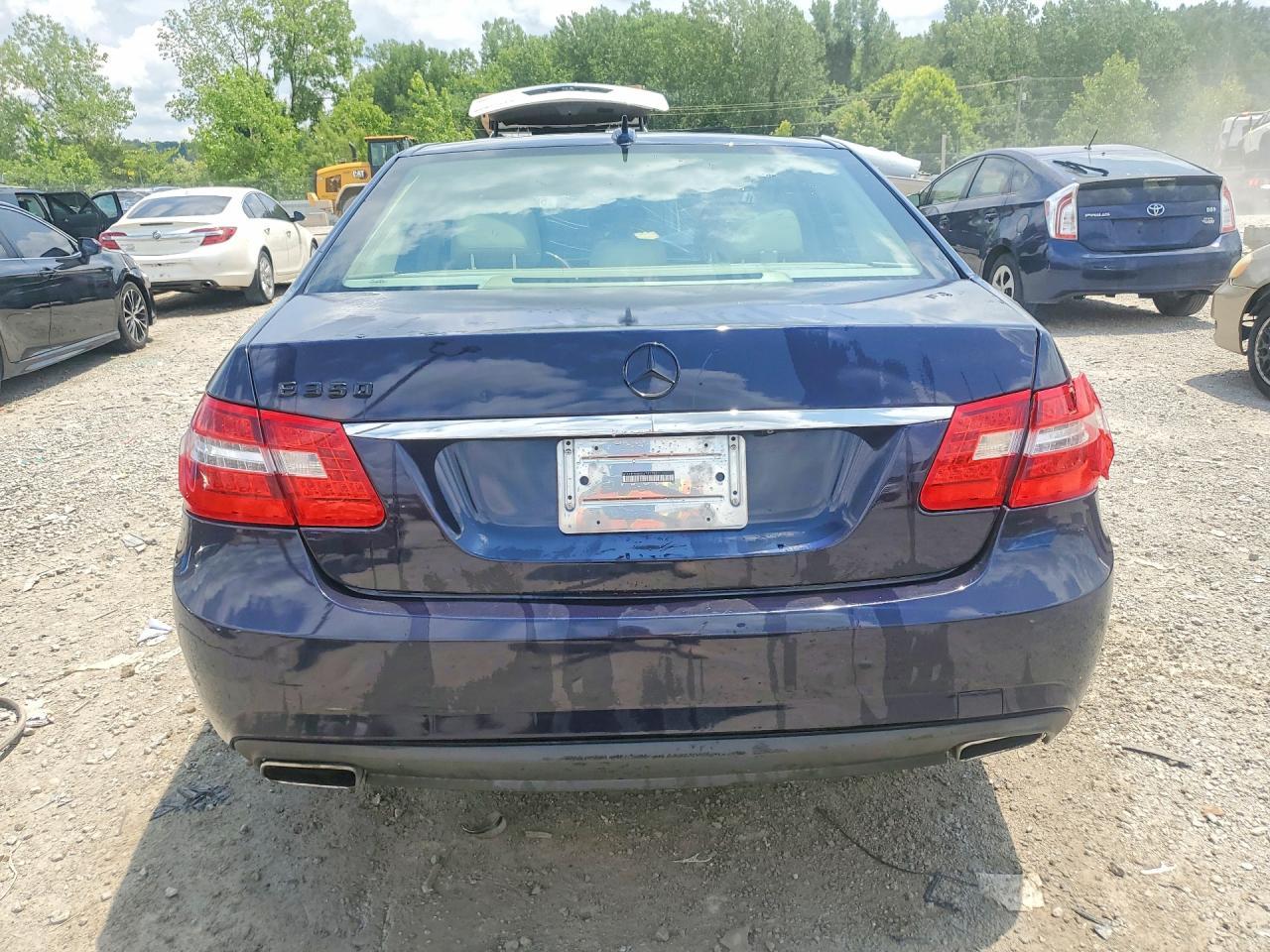 2010 Mercedes-Benz E 350 4Matic - Фото 6
