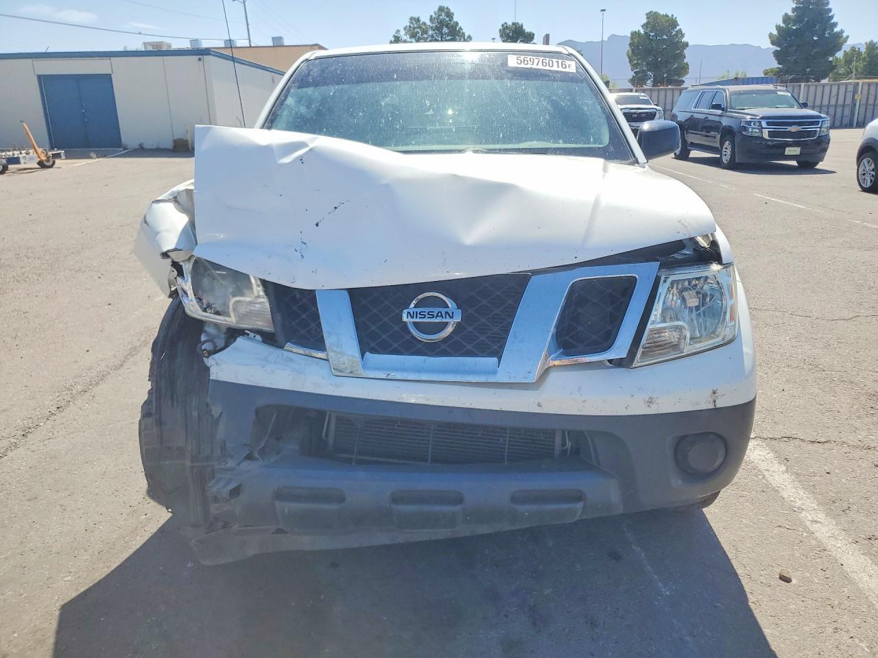 2017 Nissan Frontier S - Image 5