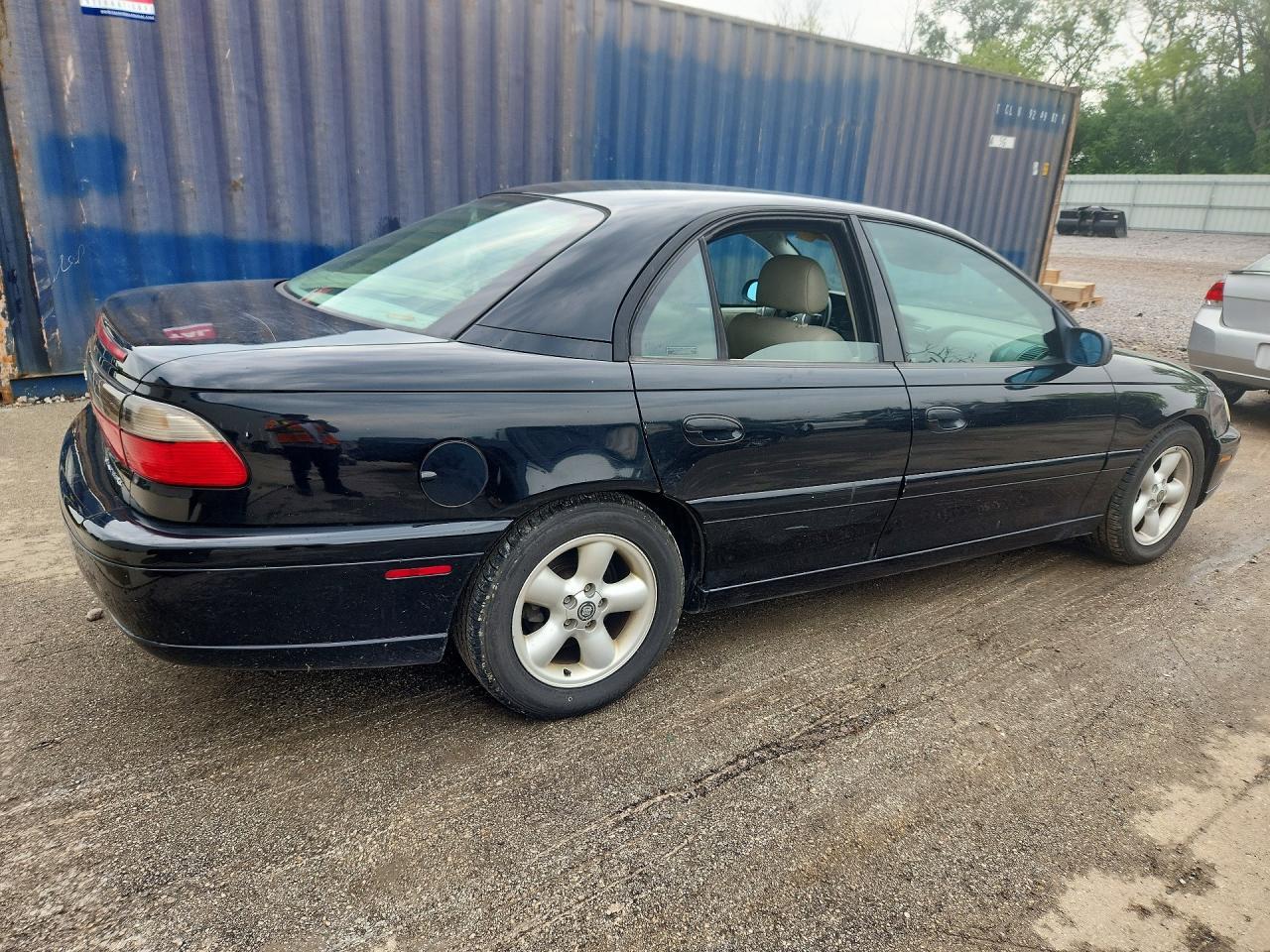 1998 Cadillac Catera - Image 3