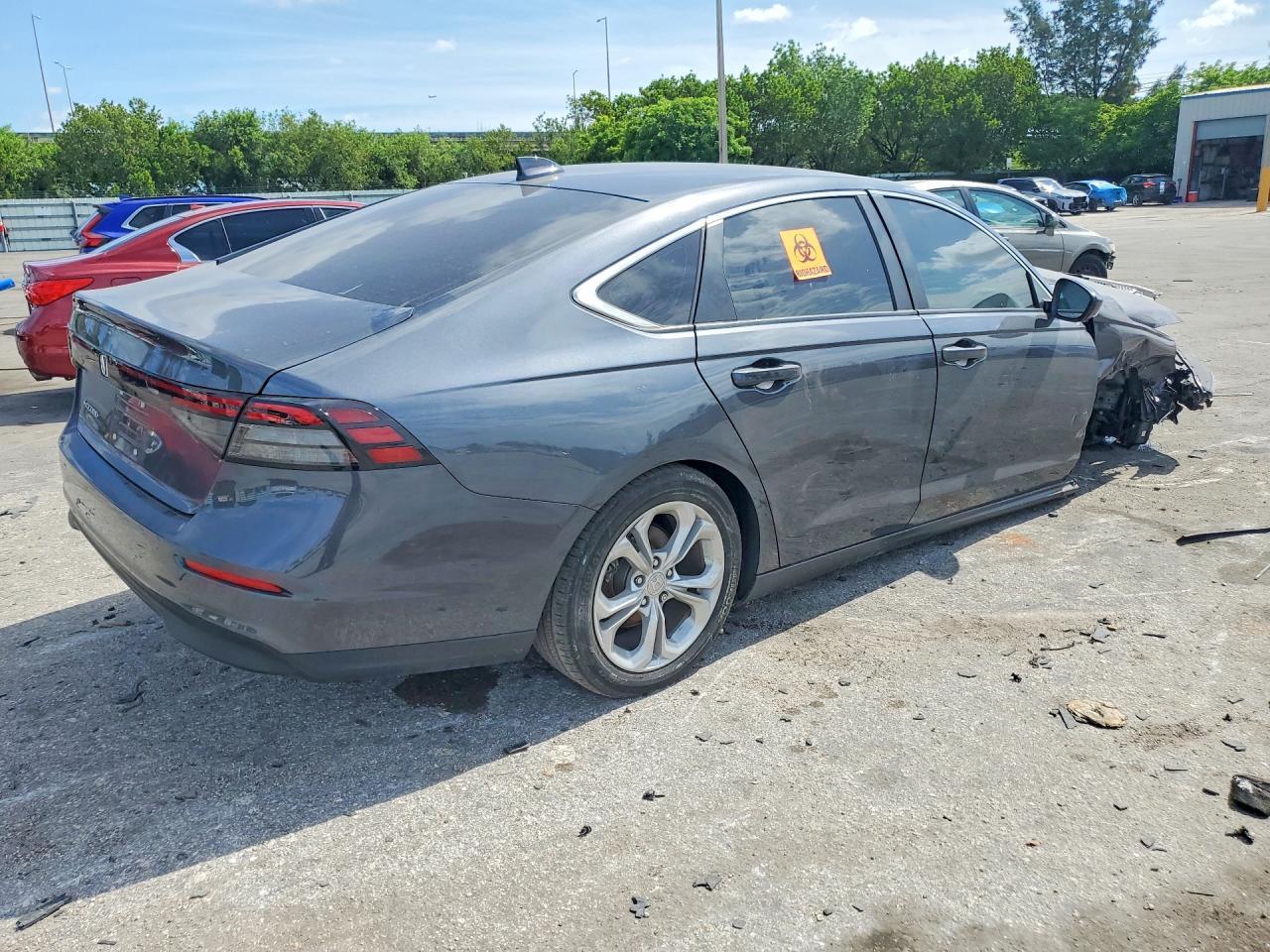 2023 Honda Accord Lx - Фото 3