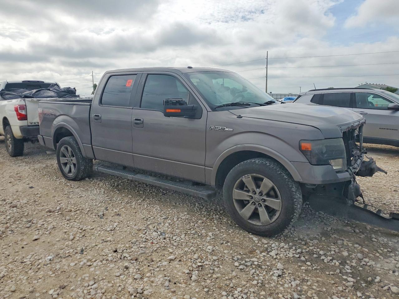2013 Ford F150 Supercrew - Image 4