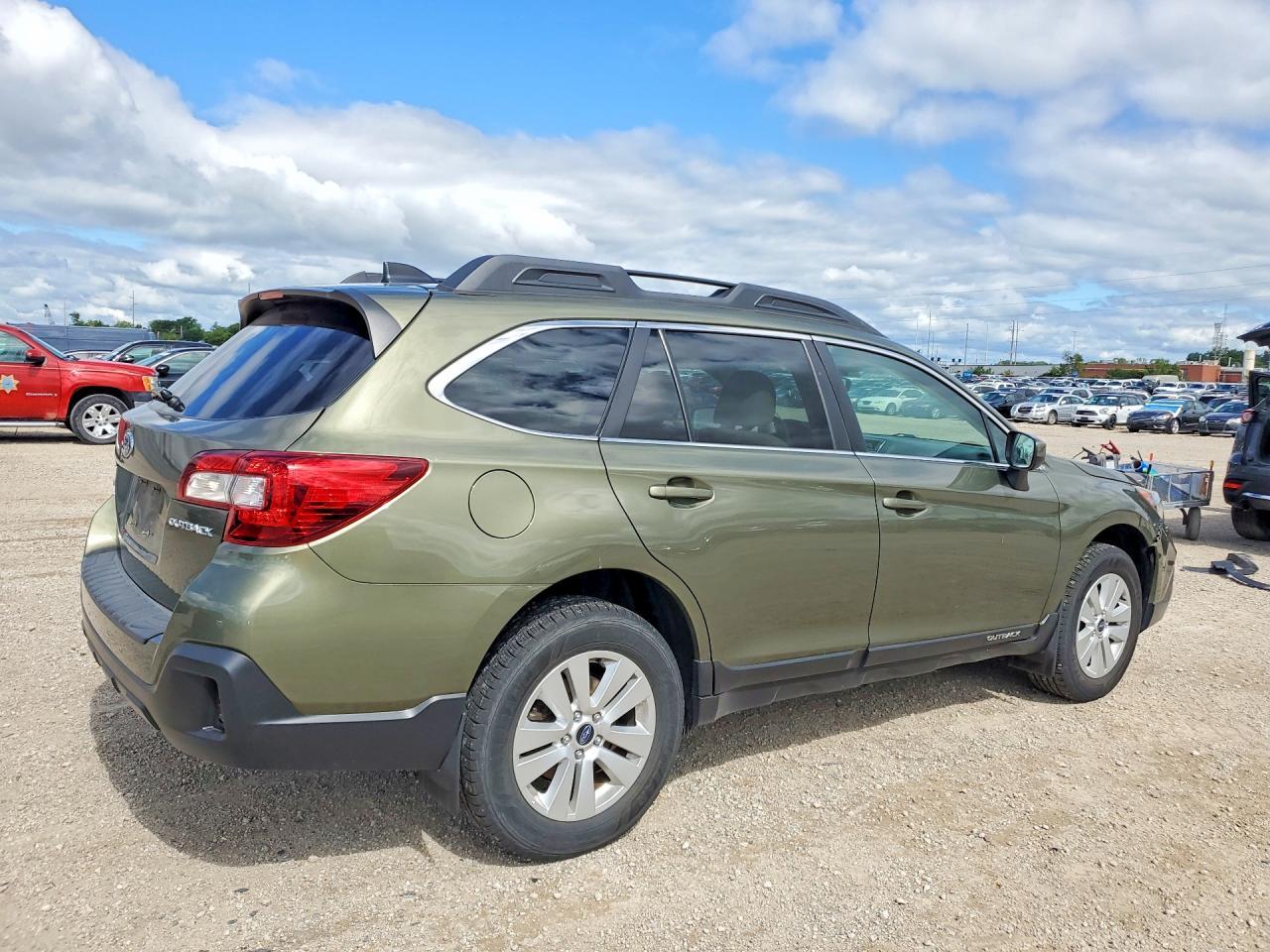 2019 Subaru Outback 2.5I Premium - Фото 3