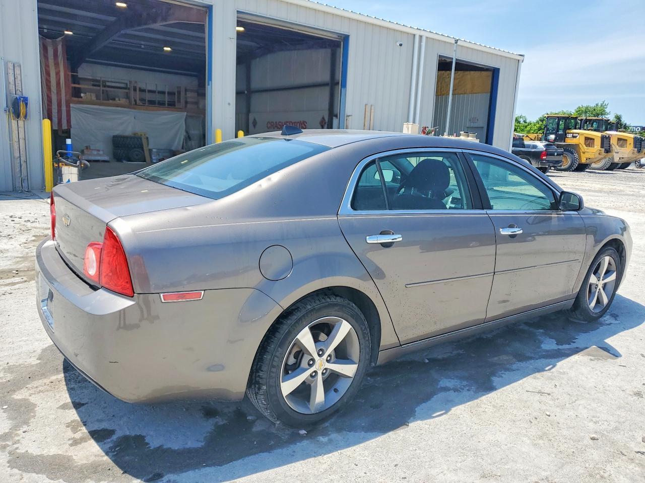 2012 Chevrolet Malibu 1Lt - Фото 3