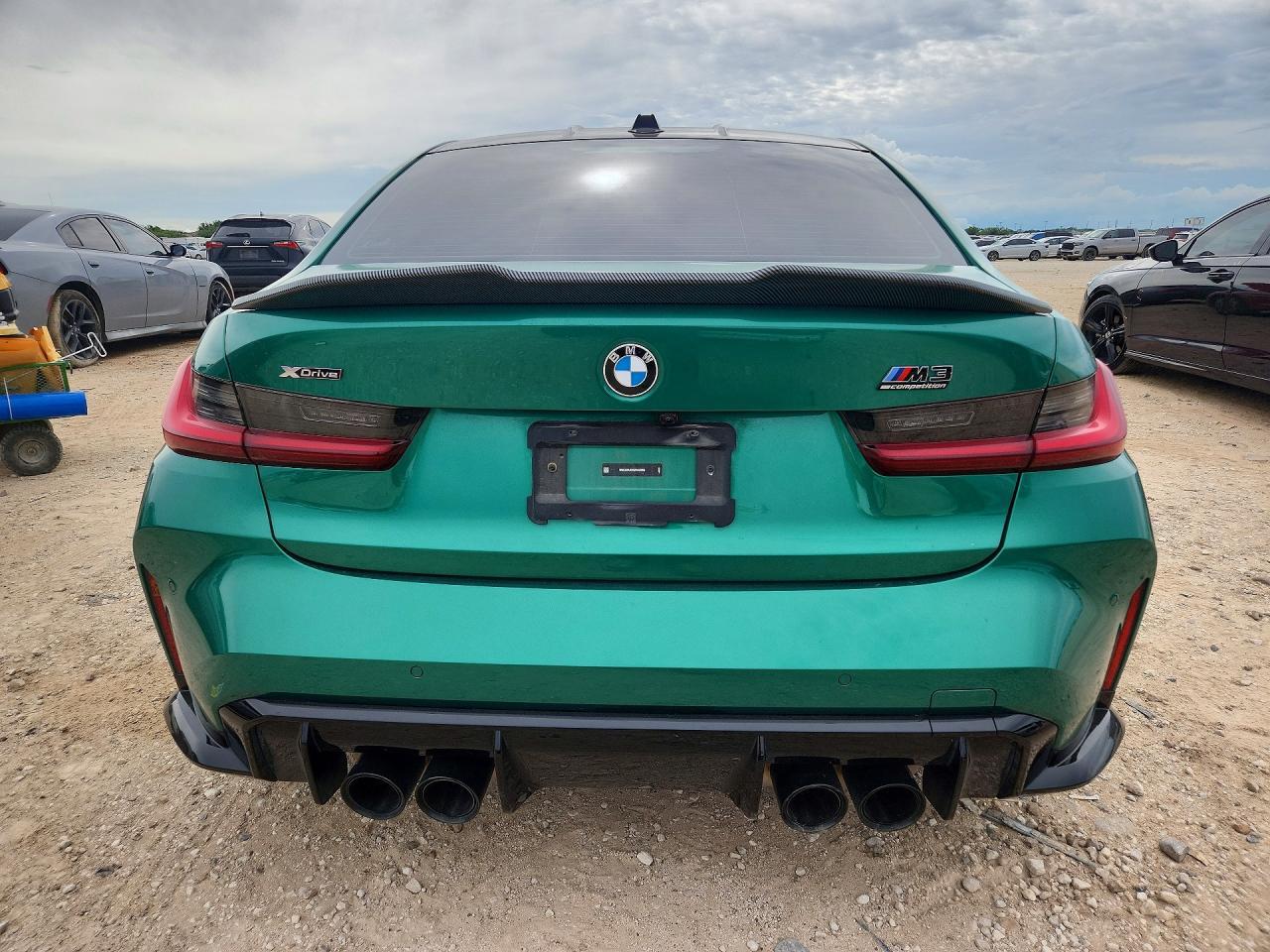 2025 BMW M3 Competition - Фото 6