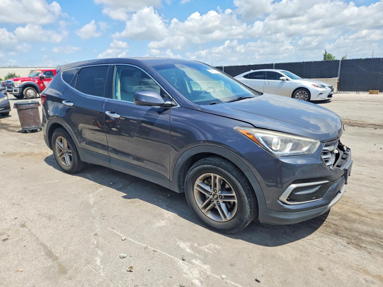 2017 Hyundai Santa Fe Sport 2.4L - Фото 4