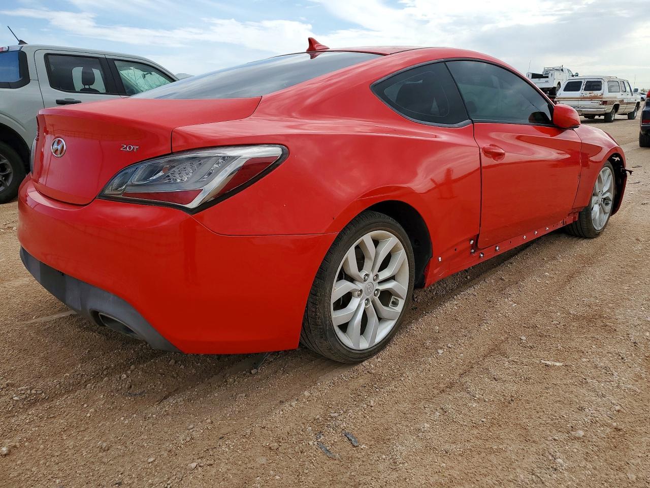 2012 Hyundai Genesis Coupe 2.0T - Image 3