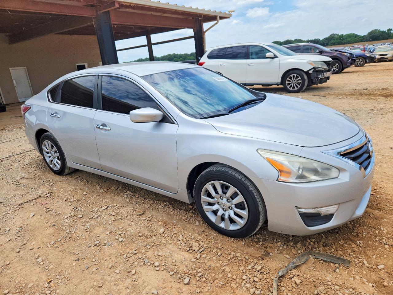 2013 Nissan Altima - Фото 4