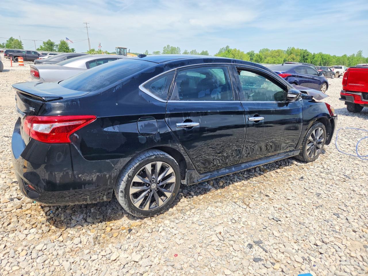 2017 Nissan Sentra Sr - Image 3