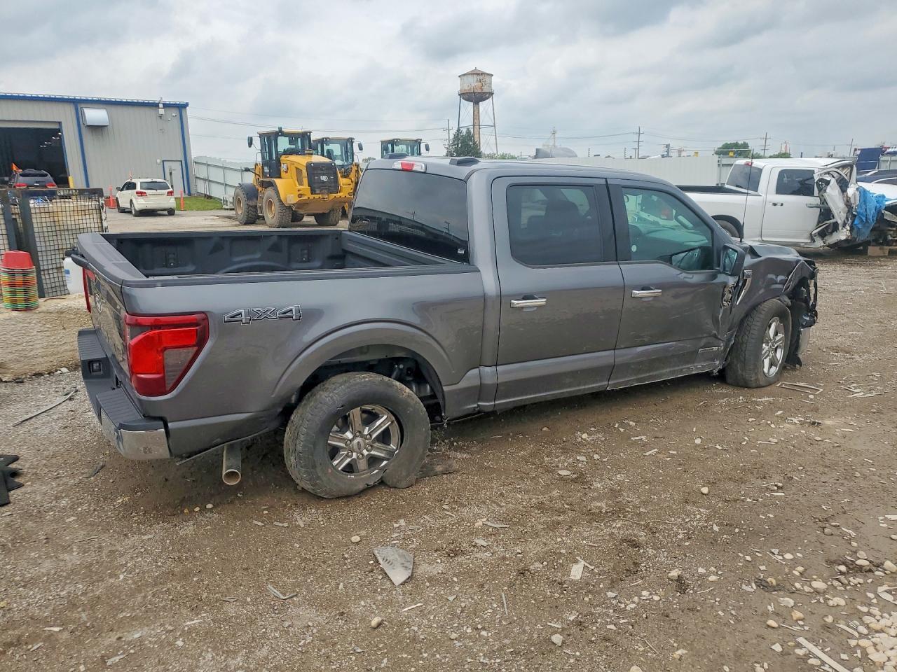 2025 Ford F150 Xlt 4Wd Hybrid 3.5L V6 - Фото 3