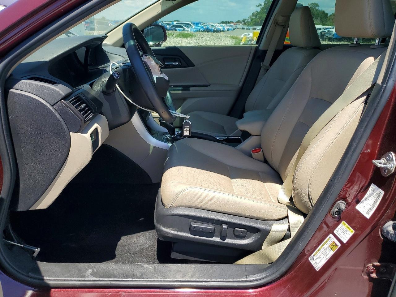 2015 Honda Accord Hybrid Exl - Image 7