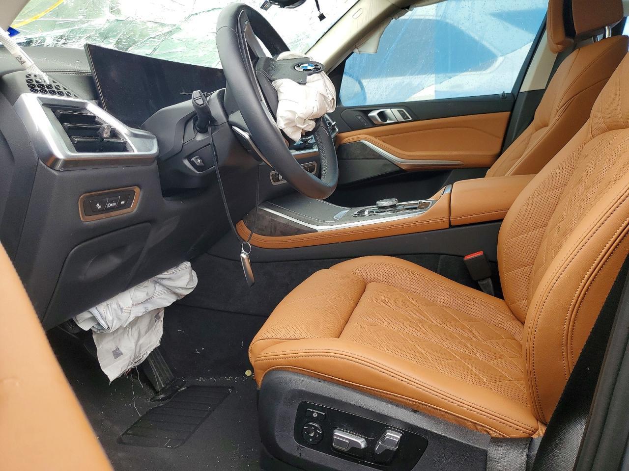 2025 BMW X7 xDrive40I - Фото 7
