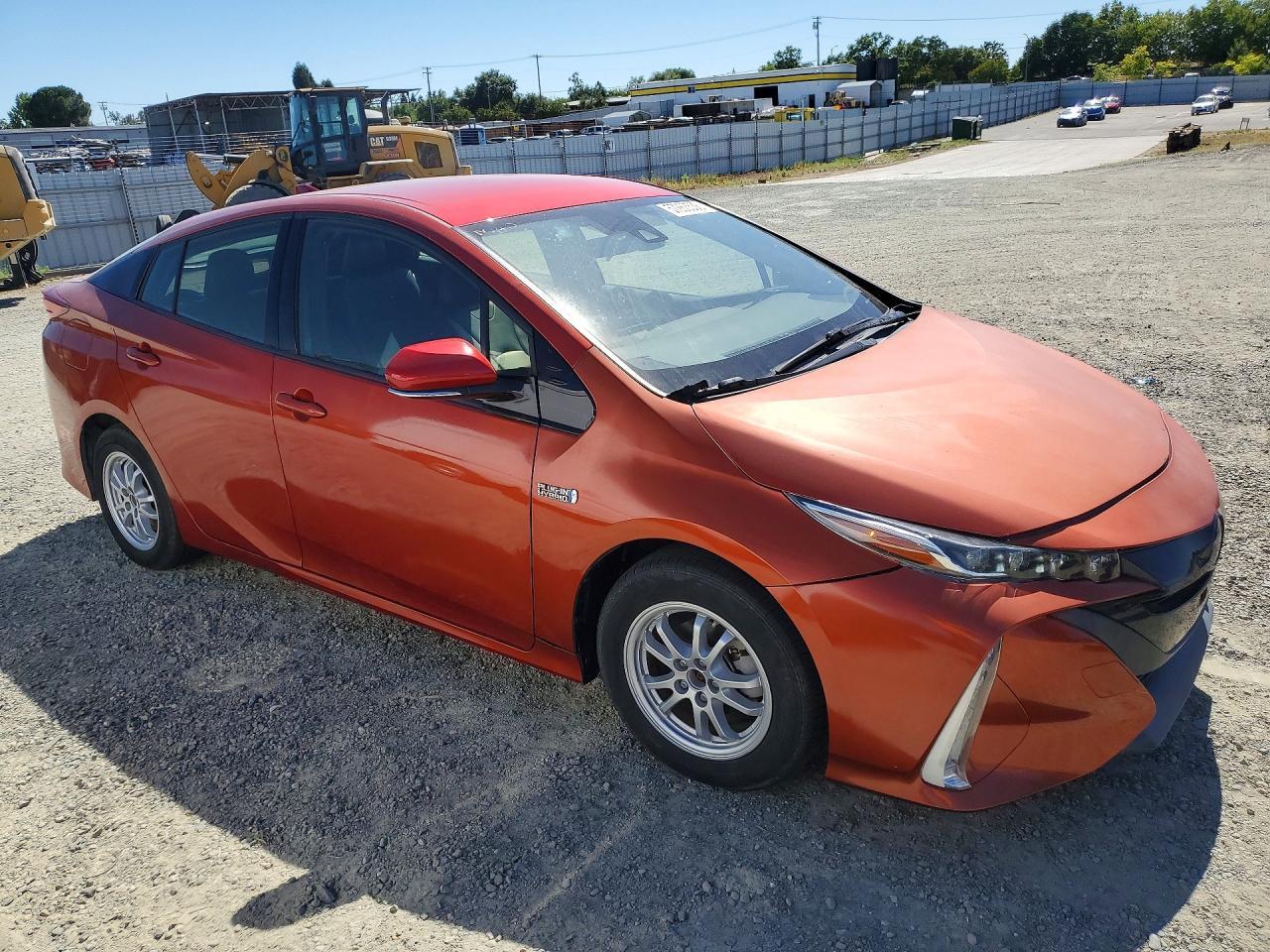 2017 Toyota Prius Prime Premium - Фото 4