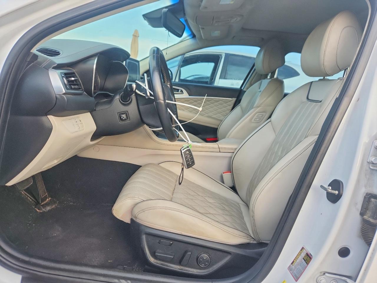 2019 Genesis G70 2.0T Advanced - Фото 7