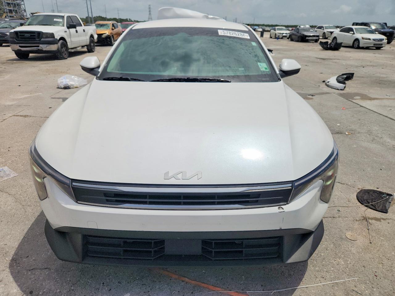 2025 Kia K4 Lx - Image 5