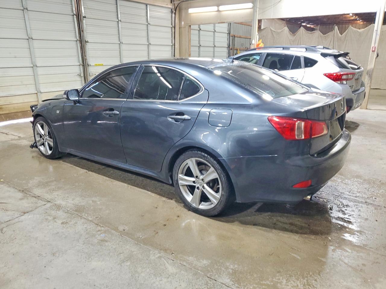 2011 Lexus Is 250 - Фото 2