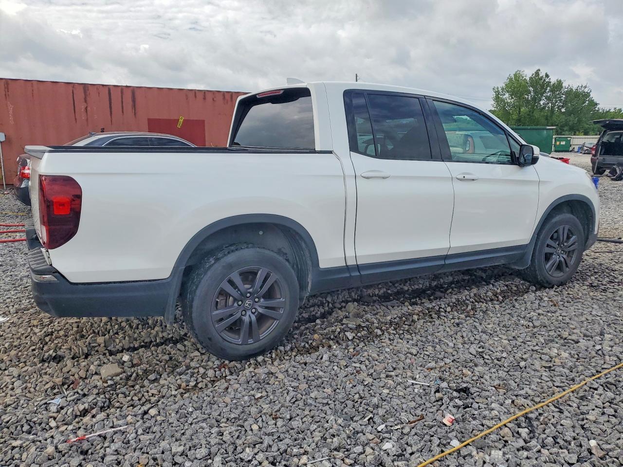 2020 Honda Ridgeline Sport - Фото 3