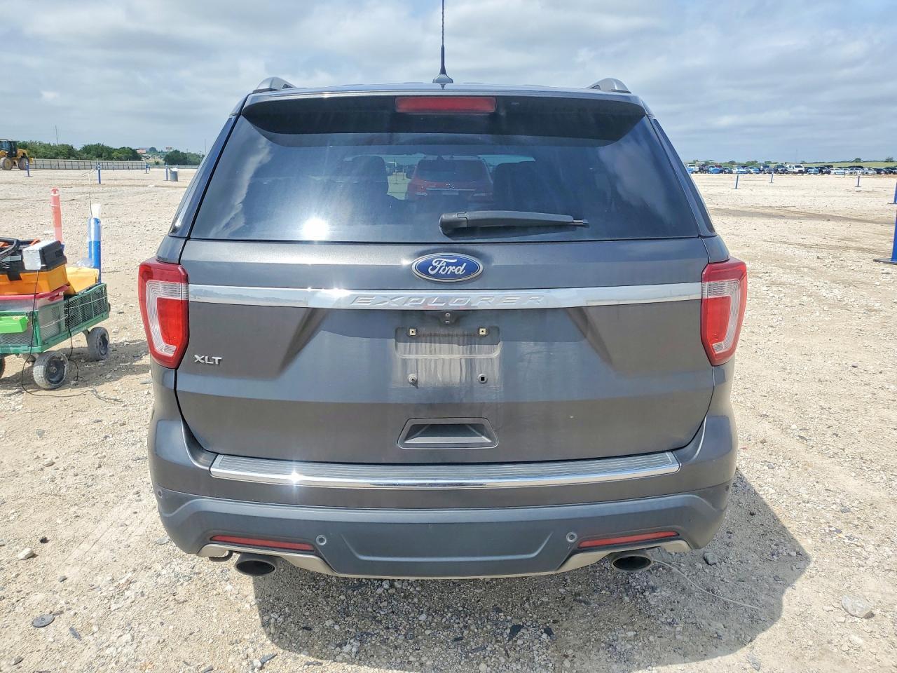 2018 Ford Explorer Xlt - Фото 6