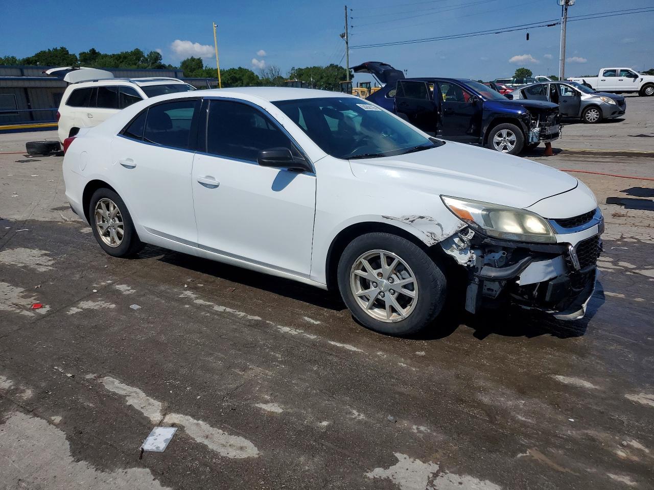 2014 Chevrolet Malibu Ls - Image 4