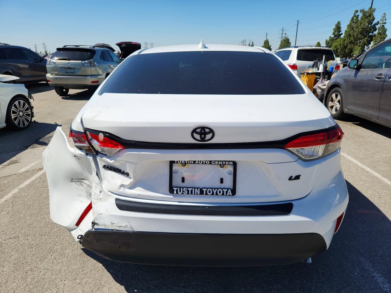 2025 Toyota Corolla Le - Фото 6