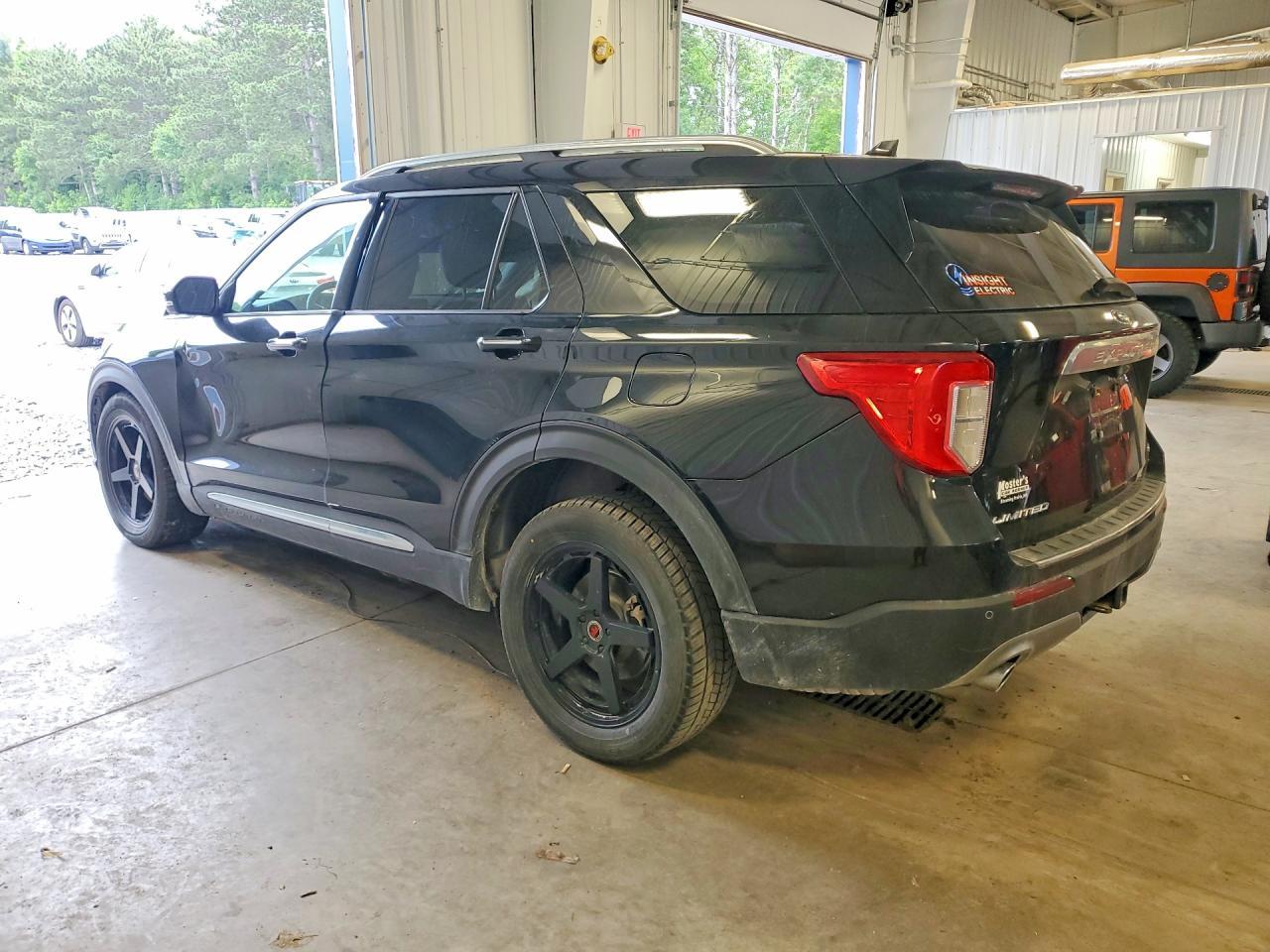 2020 Ford Explorer Limited - Фото 2