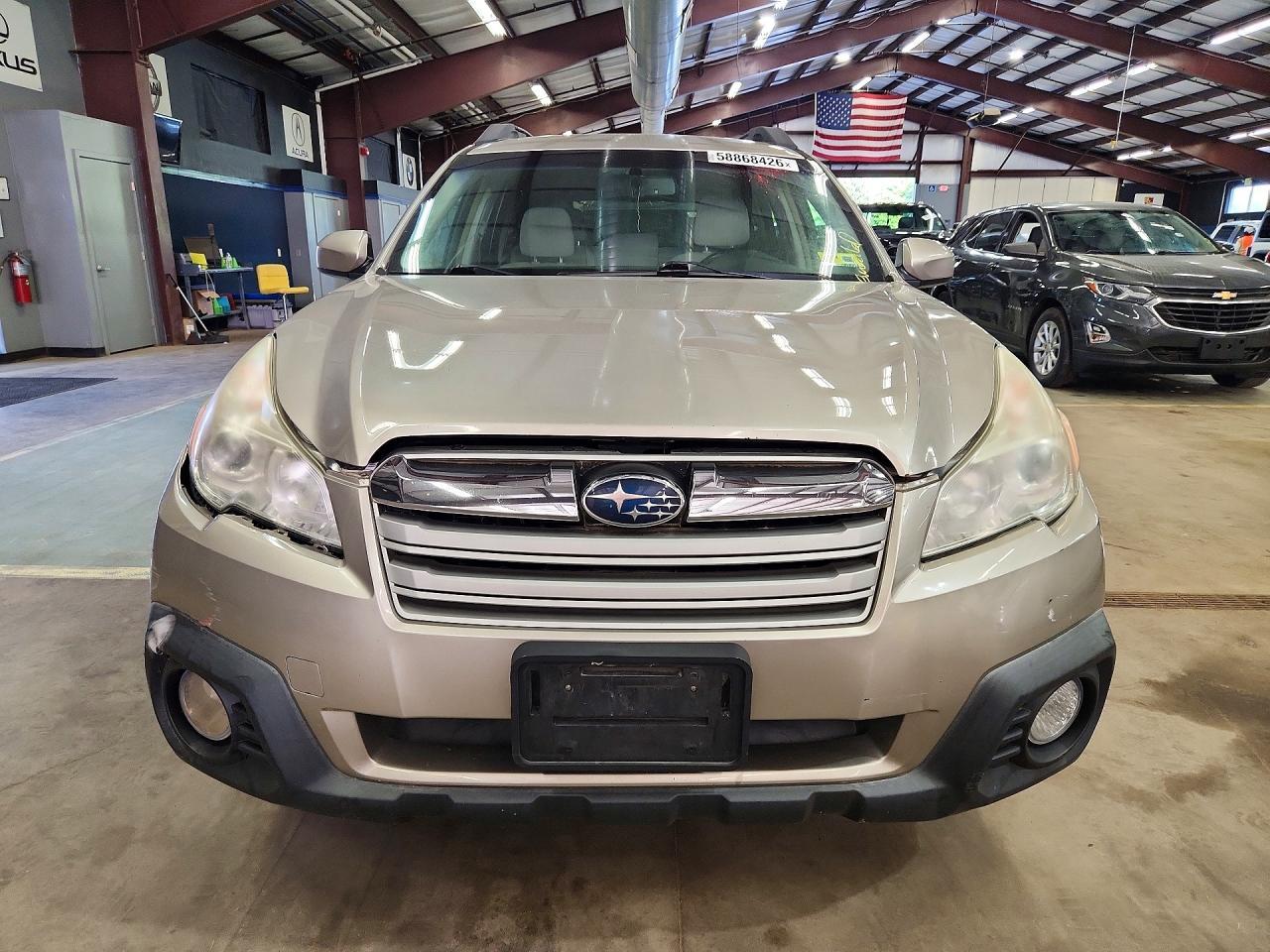 2014 Subaru Outback 2.5I Premium - Image 5