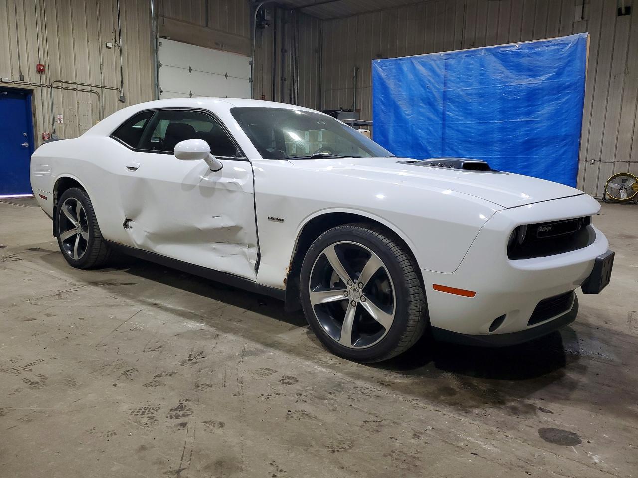 2016 Dodge Challenger R - Фото 4