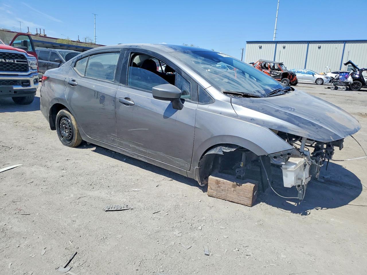 2023 Nissan Versa Sv - Фото 4