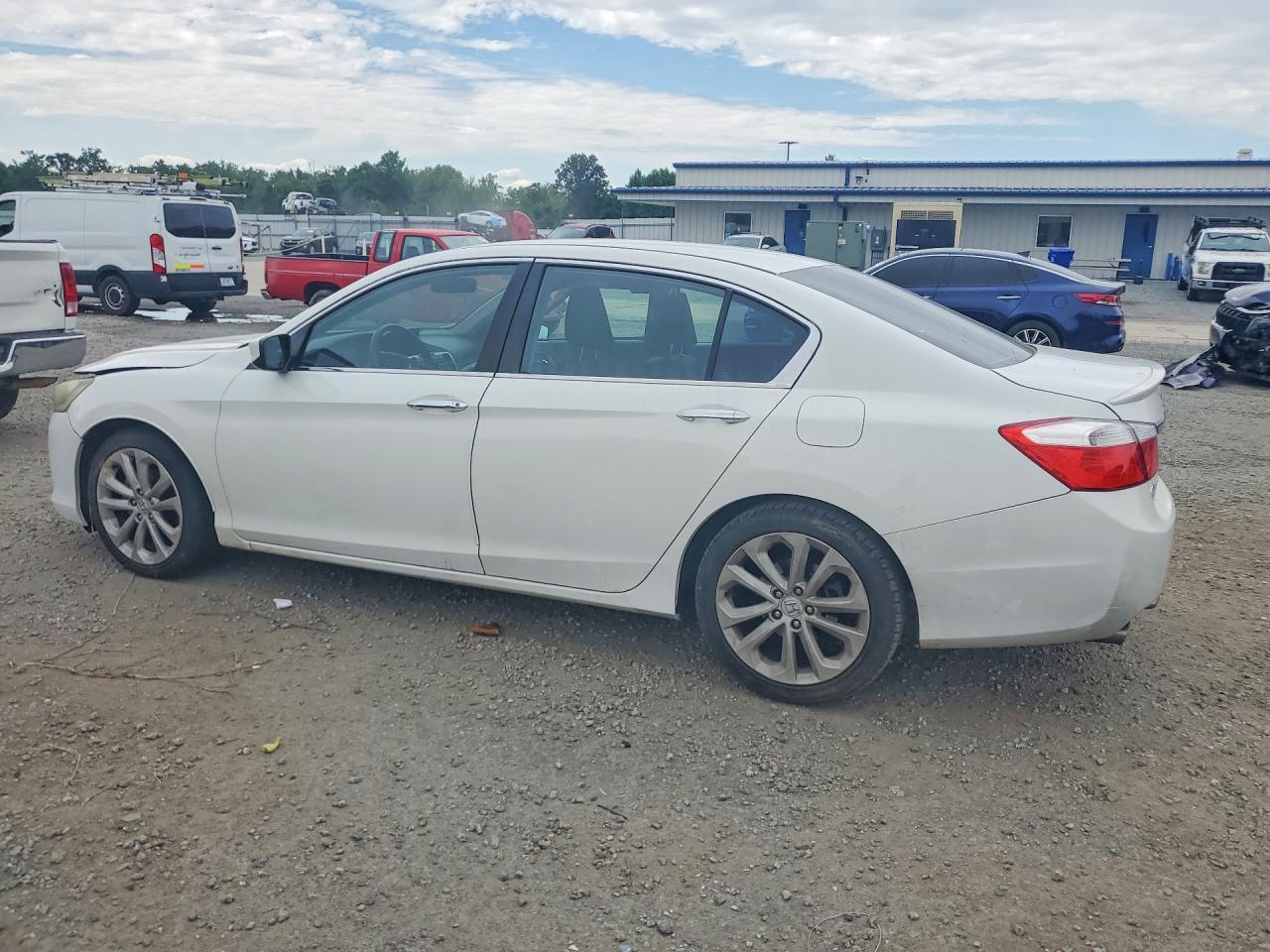 2015 Honda Accord Sport - Фото 2
