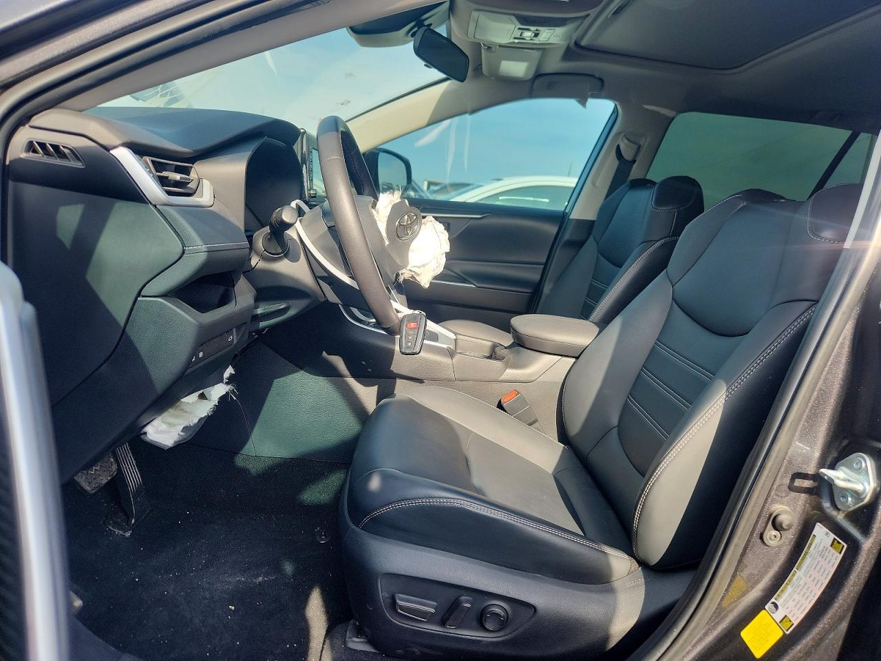 2021 Toyota Rav4 Xle Premium - Image 7