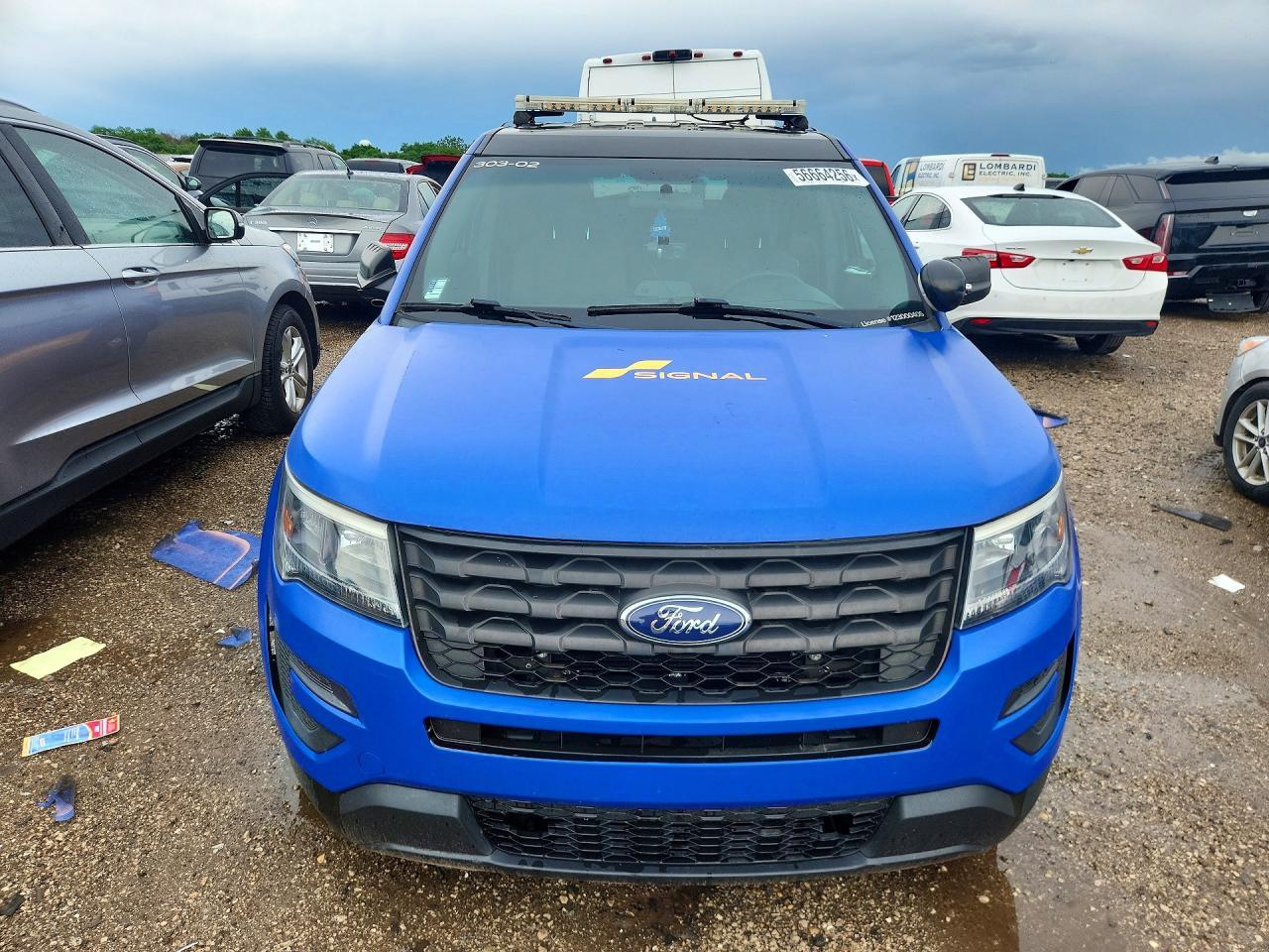 2017 Ford Explorer Police Interceptor - Фото 5
