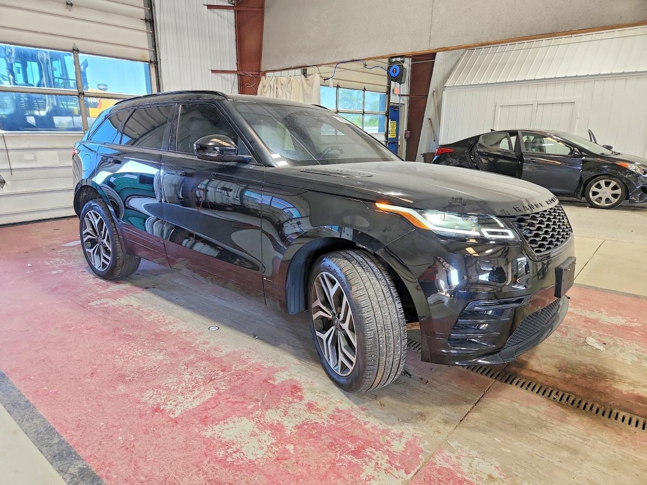 2018 Land Rover Range Rover Velar R-Dynamic Se - Фото 4