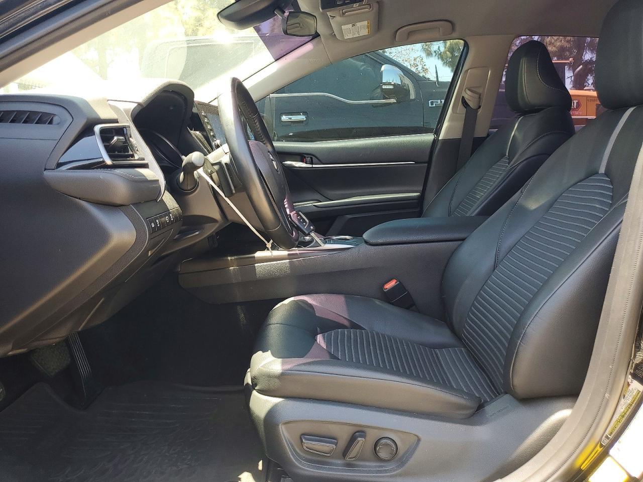 2023 Toyota Camry Se - Фото 7