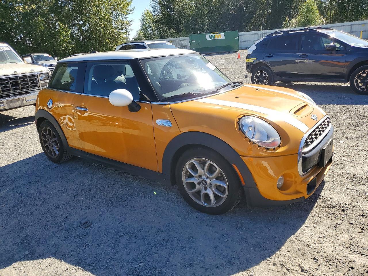 2017 Mini Cooper S - Image 4