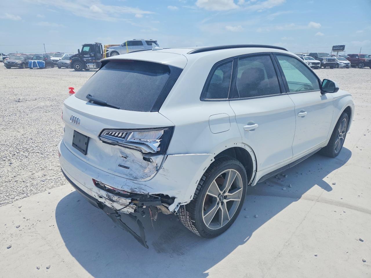 2019 Audi Q5 Premium Plus - Фото 3