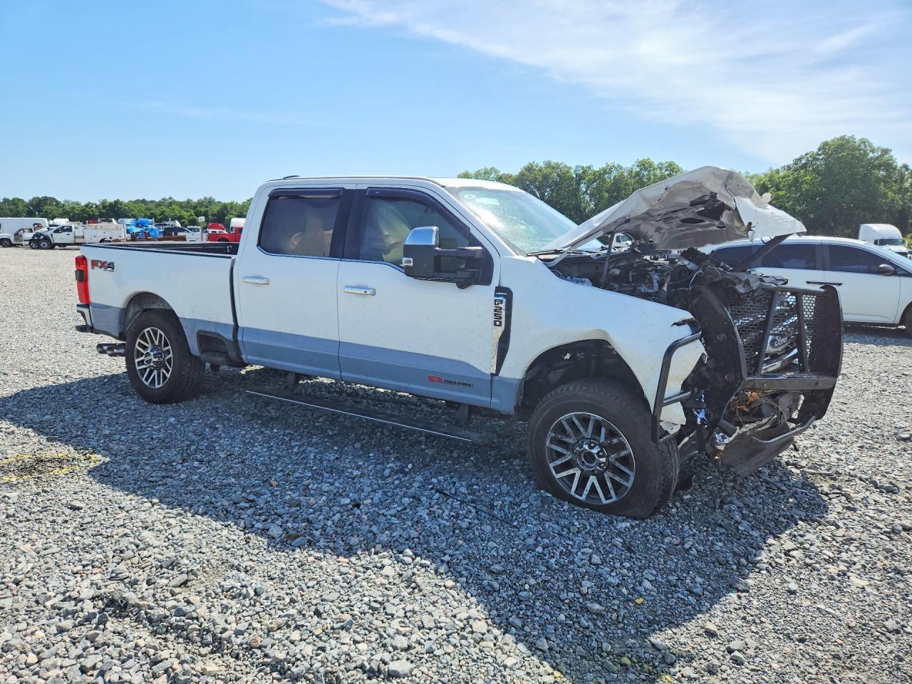 2026 Ford F250 Super Duty - Image 4