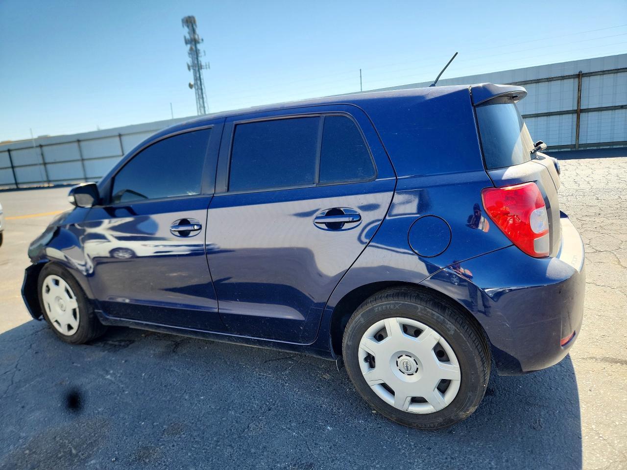 2014 Scion Xd Base - Image 2