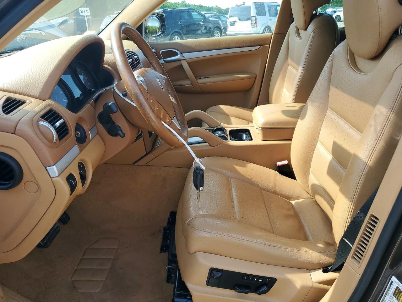 2009 Porsche Cayenne - Image 7