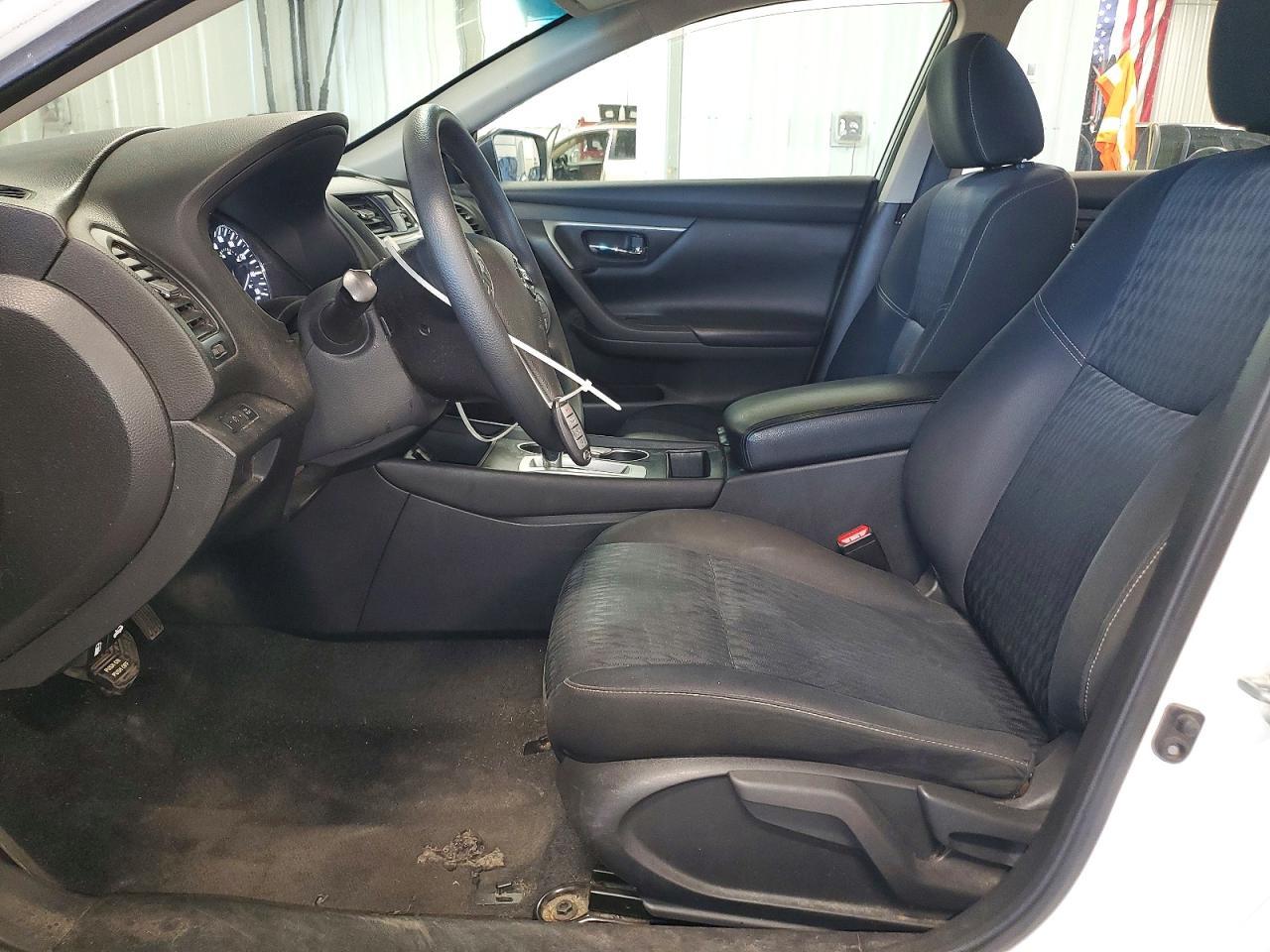 2017 Nissan Altima 2.5 S - Image 7