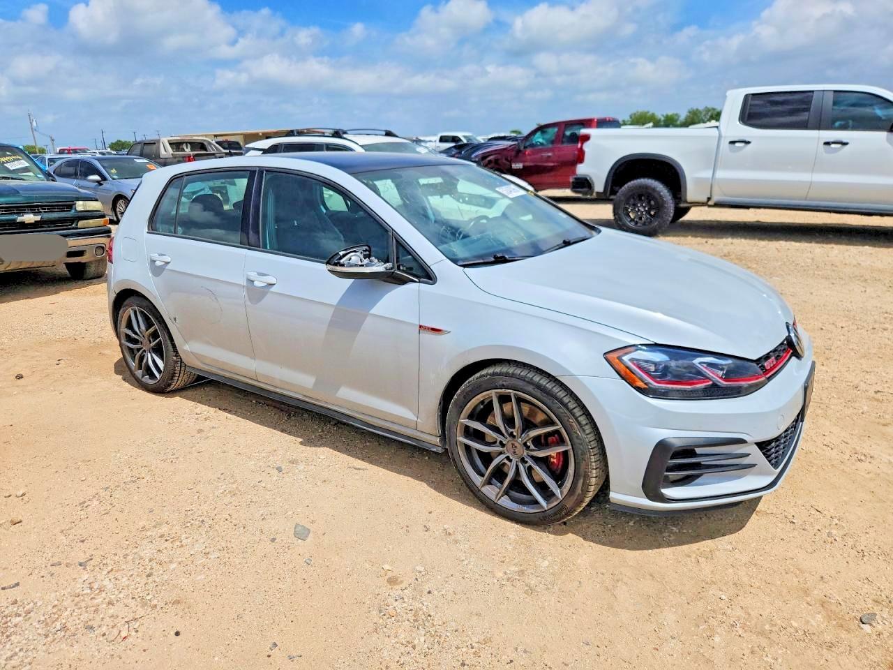 2019 Volkswagen Gti S - Image 4