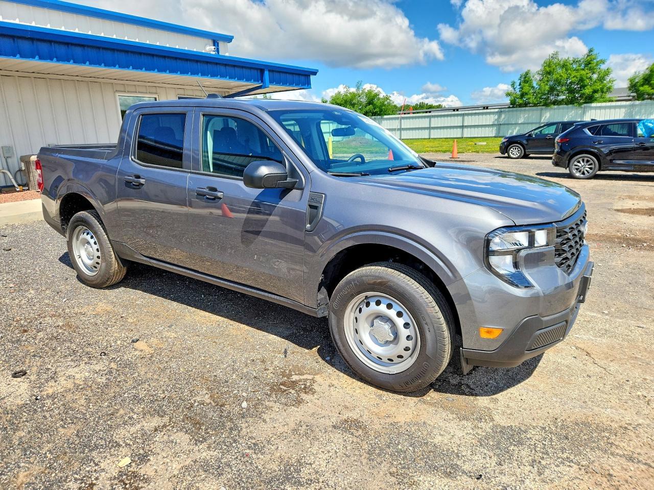 2026 Ford Maverick Xl - Image 4