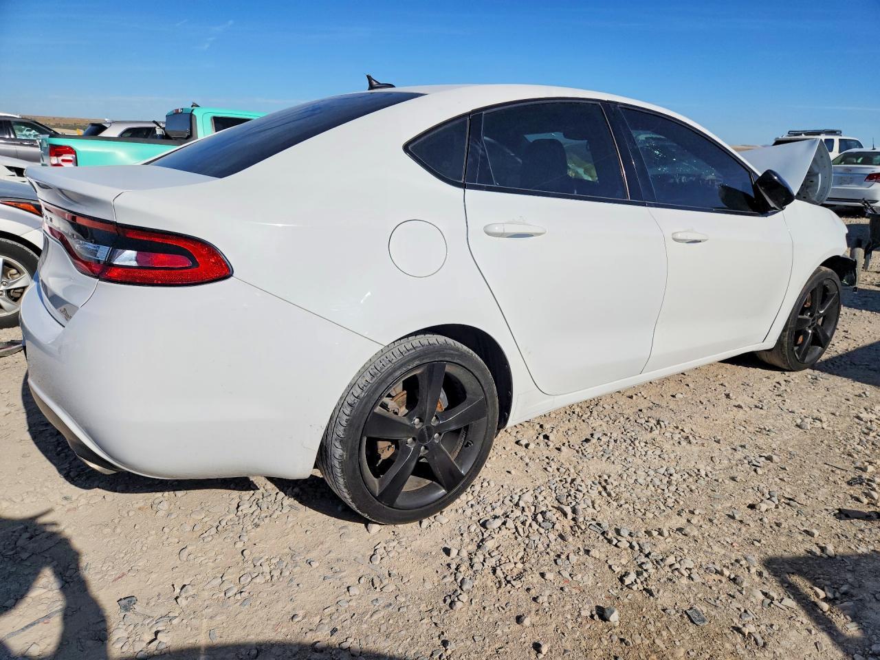 2015 Dodge Dart Sxt - Image 3