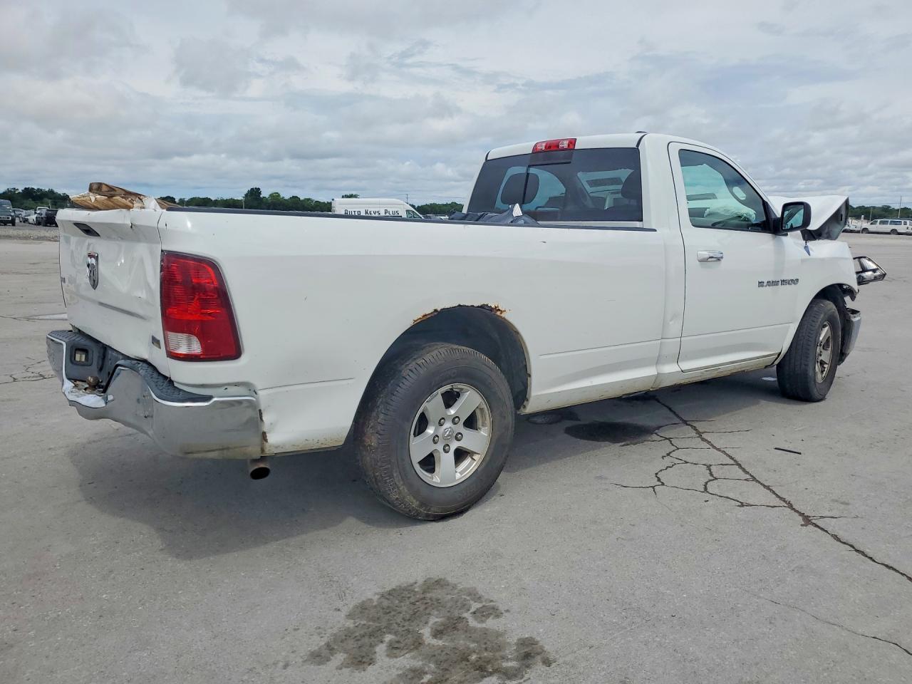 2011 Dodge Ram 1500 - Image 3