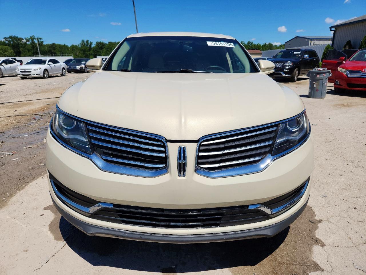 2016 Lincoln Mkx Select - Image 5